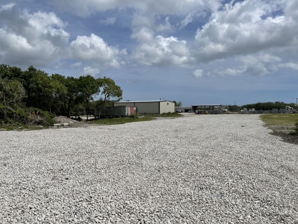 Heavy Industrial Property - 4 Acres Lay Up Yard, Warehouse, Office : 5101 W Eau Gallie Blvd, Melbourne, FL 32934